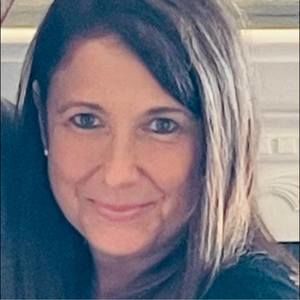 Meet your Posher, Cyndra